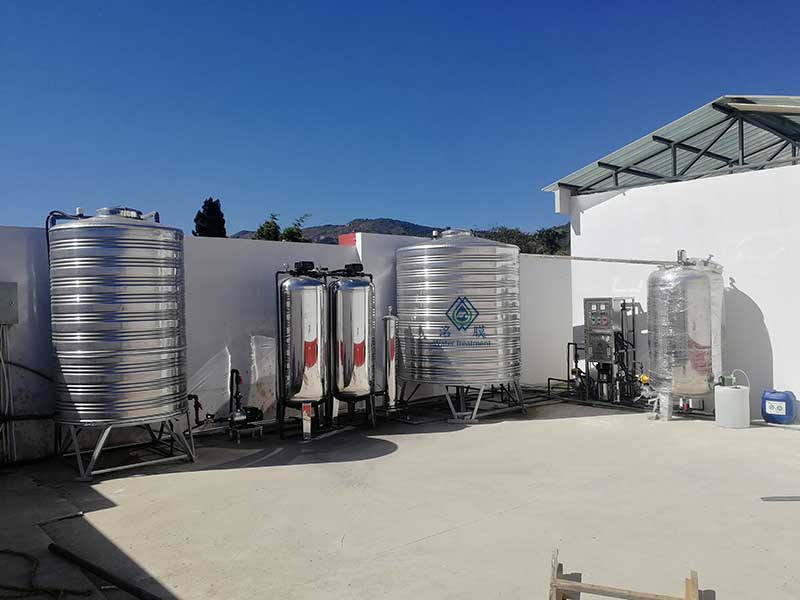 反滲透設備 反滲透設備